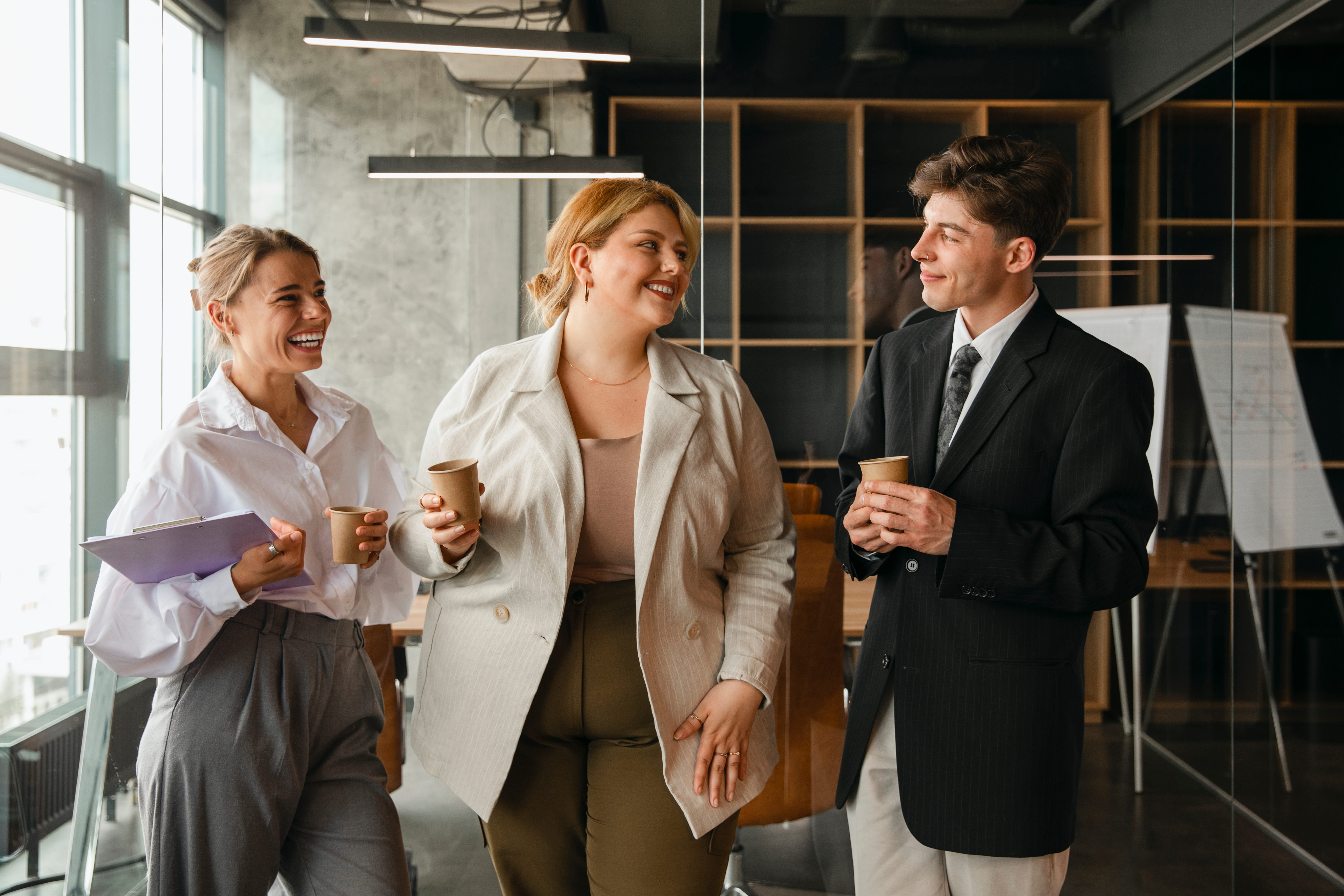 Fra dokument til underskrift på få minutter – digital kontraktafsendelse med Signly